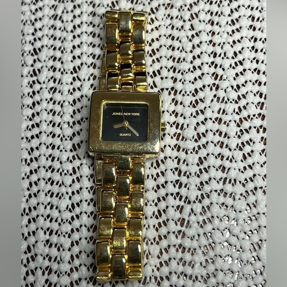 Jones New York Accessories - Vintage Women’s Jones New York Gold-Tone Watch W11